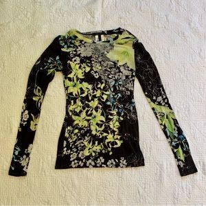 BCBG Max Azaria long sleeve top